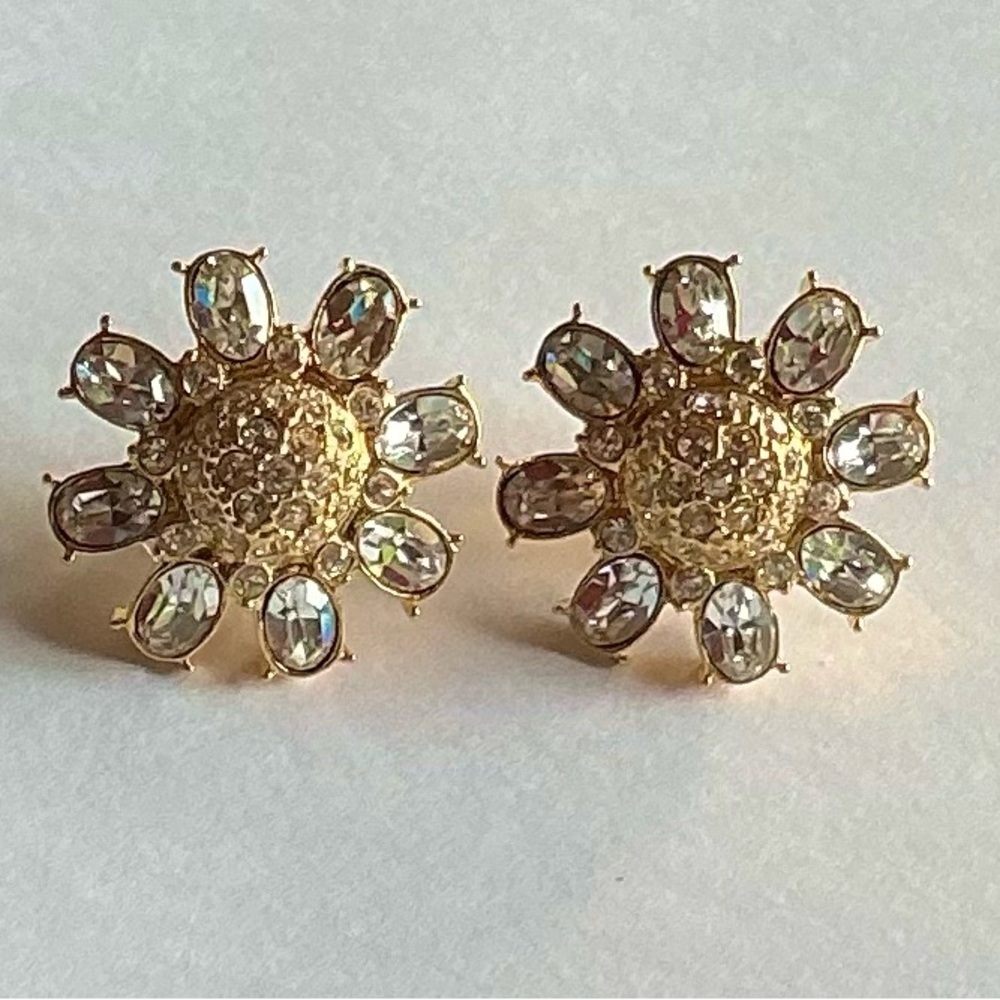Vintage Monet Elegant Gold Tone and Clear Rhinestone Flower Earrings